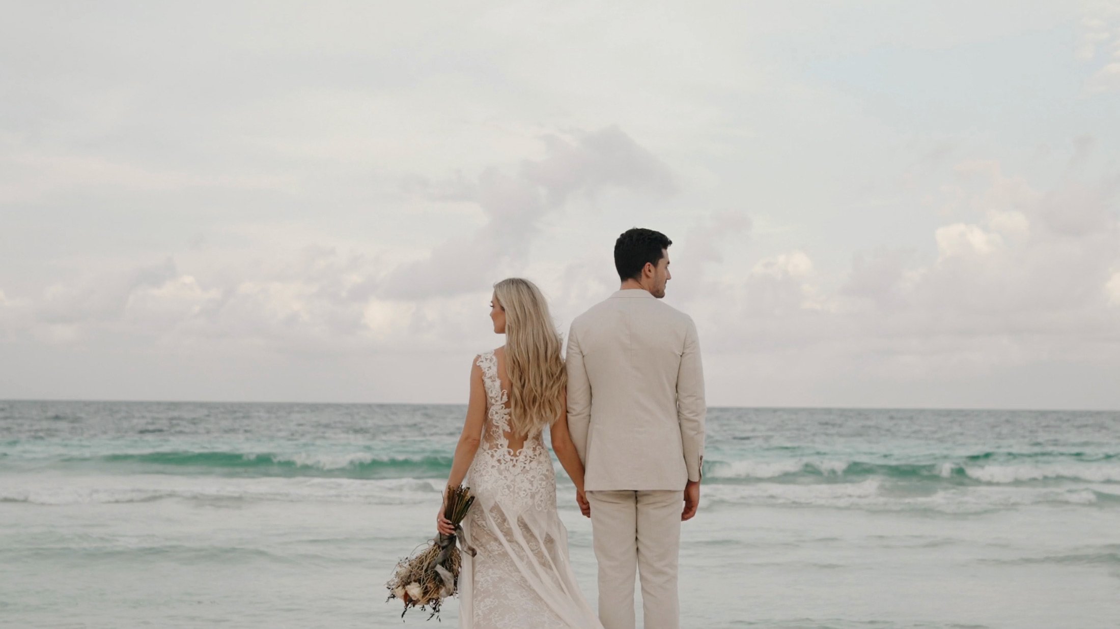 The 10 best wedding videographers we've seen while loaded wedding videos onto The Motion Books.